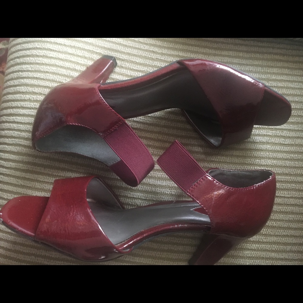Shoes open toe elastic strap 2.5 inches